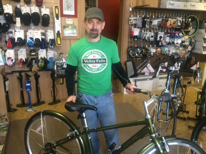 Cycling an Eco-Friendly Transportation Option
